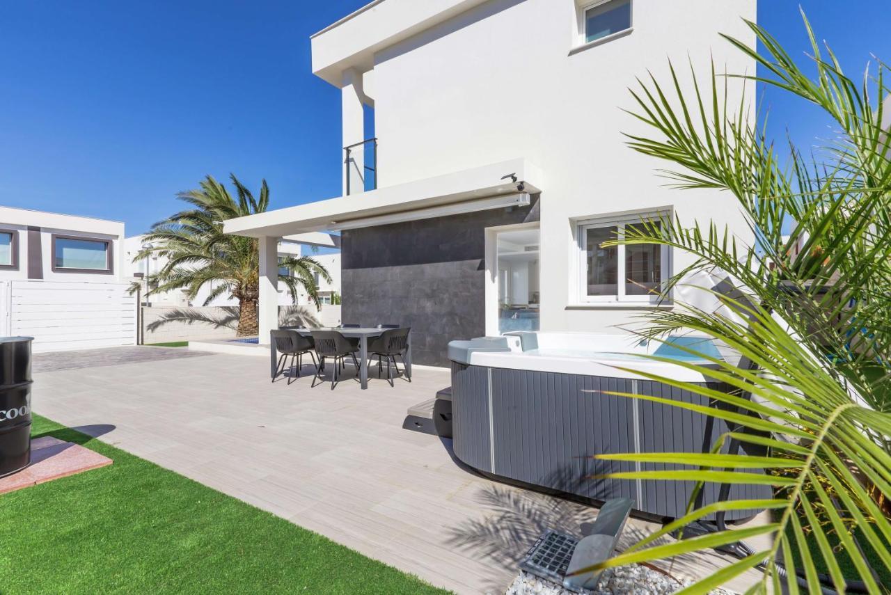 Casa Bos Dolpfin Wellness Luxury Entire Villa Pool & Jacuzzi Gran Alacant Near Beach Puerto Marino Exteriör bild