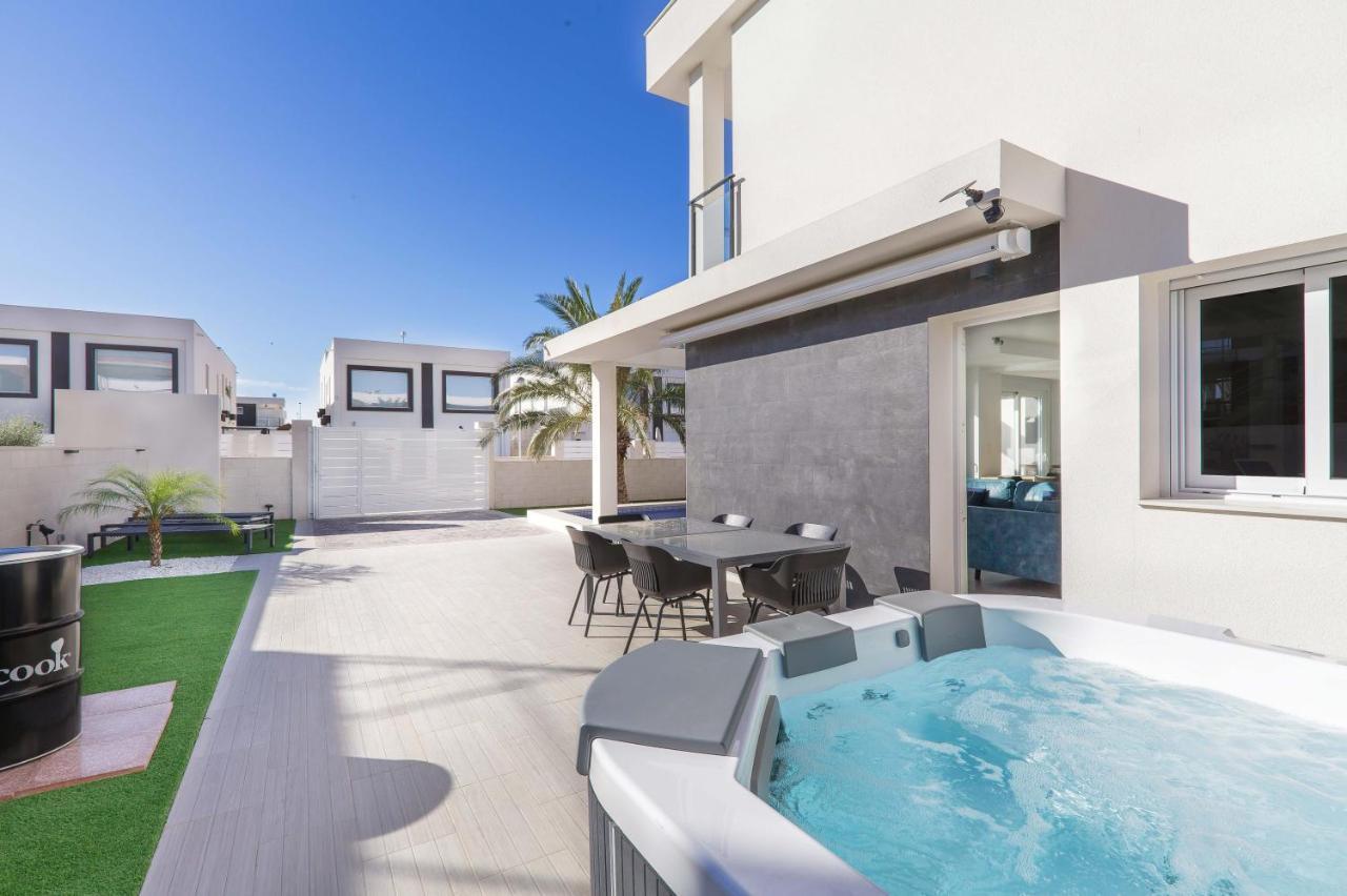 Casa Bos Dolpfin Wellness Luxury Entire Villa Pool & Jacuzzi Gran Alacant Near Beach Puerto Marino Exteriör bild